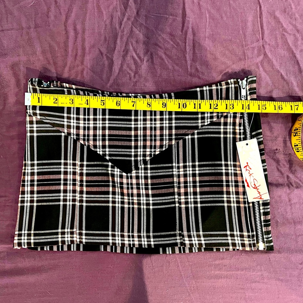 Rock Steady Clothing Pink Plaid Punk Rock Mini Skirt BNWT Sz M - Picture 9 of 13